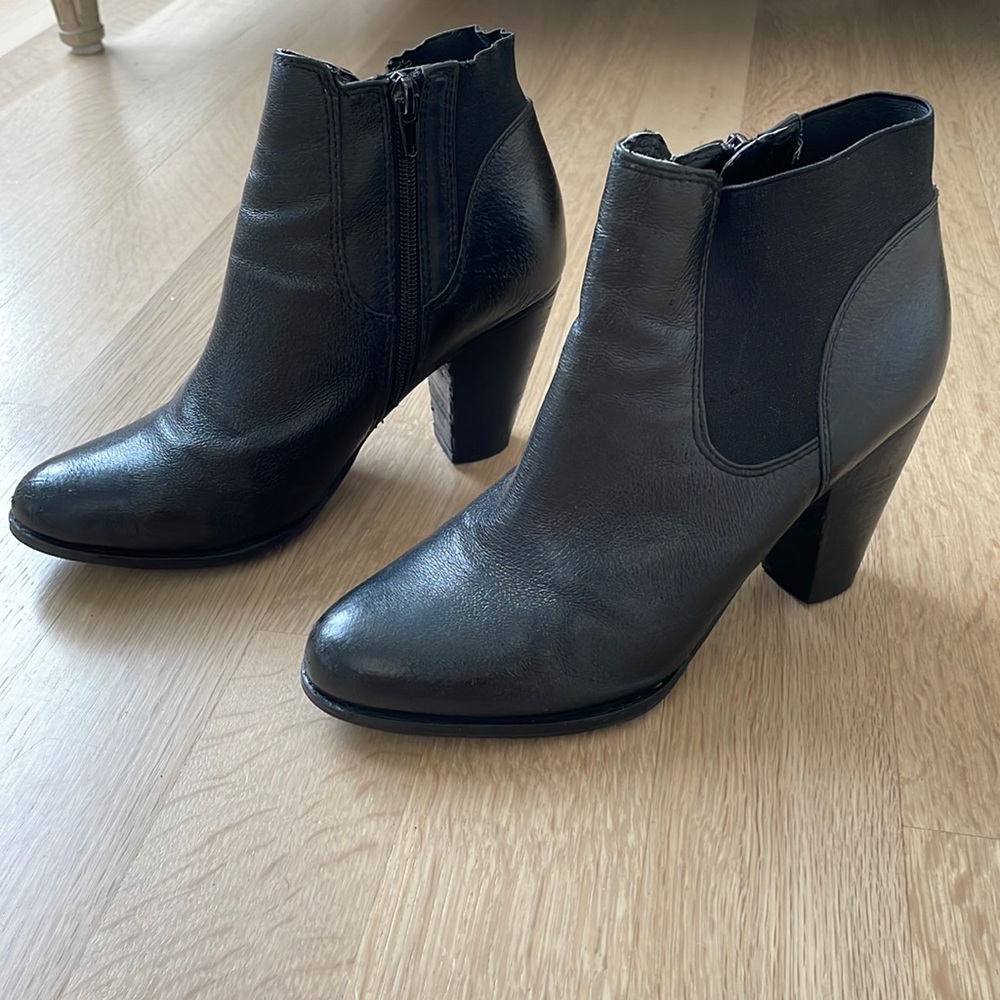 Steven boots